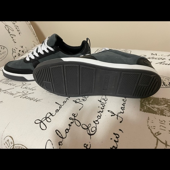 Lands End Casual Sneakers Shoes - Picture 3 of 5